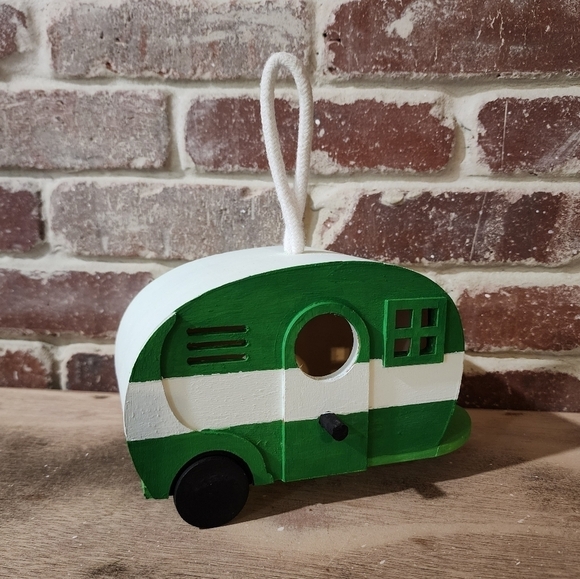 Taylor Swift Lover You Need To Calm Down Hand Painted Birdhouse - Picture 4 of 10